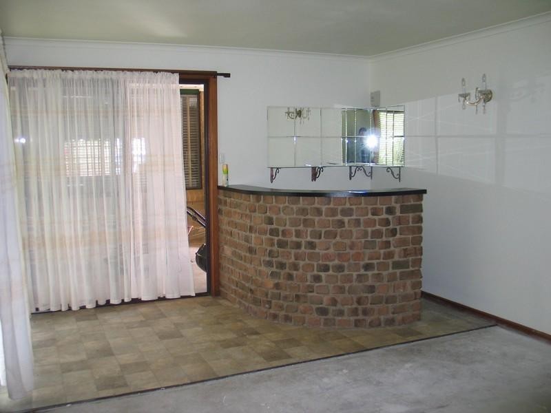 21 Telford Crescent, Modbury Heights SA 5092