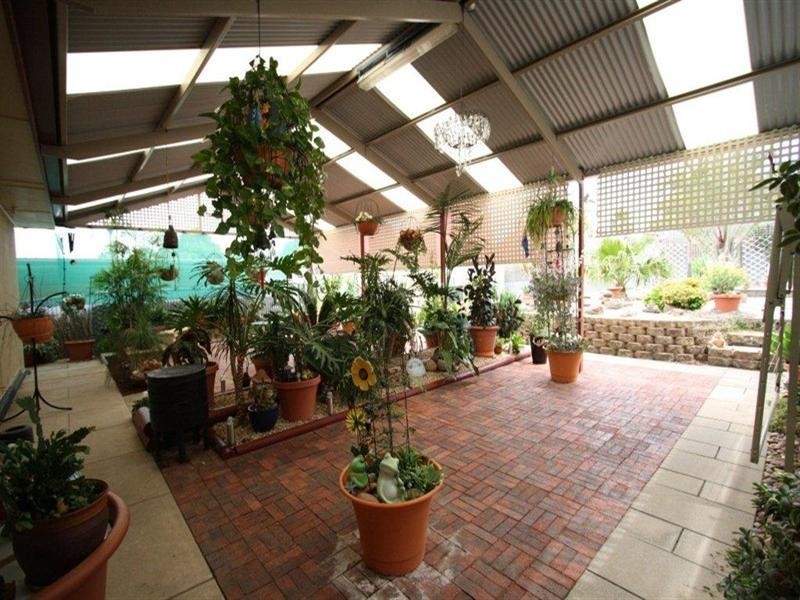 12 Bruce Crescent, Highbury SA 5089