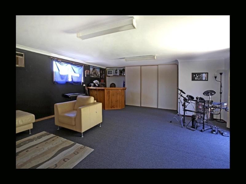 20 O’Loughlin Road, Valley View SA 5093