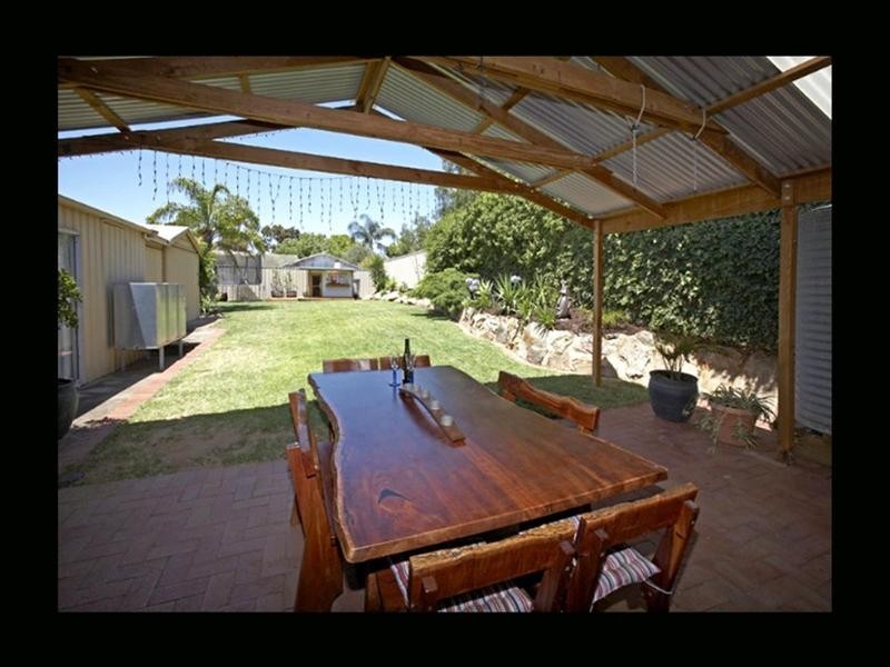 20 O’Loughlin Road, Valley View SA 5093