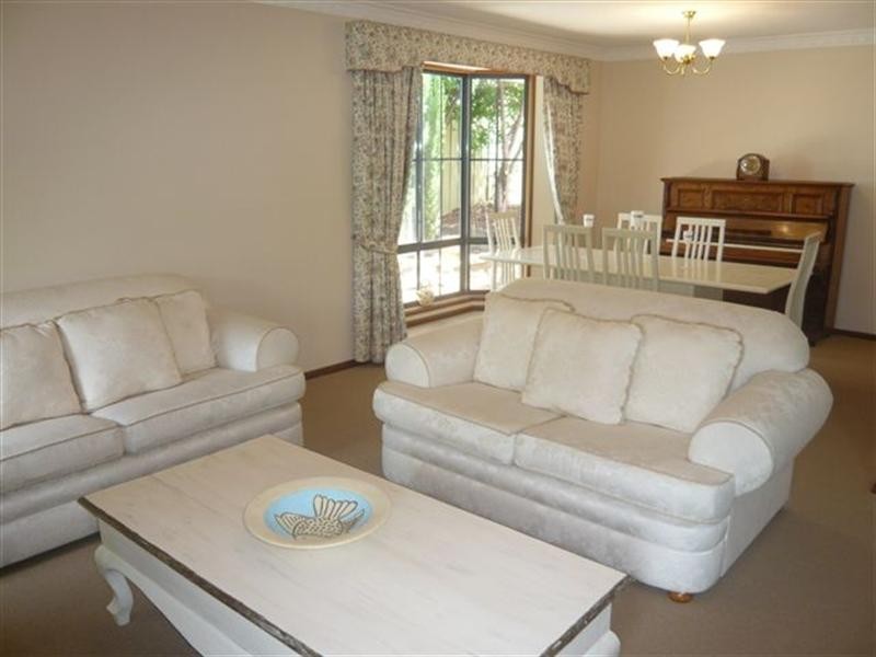 19 Anare Street, Greenwith SA 5125