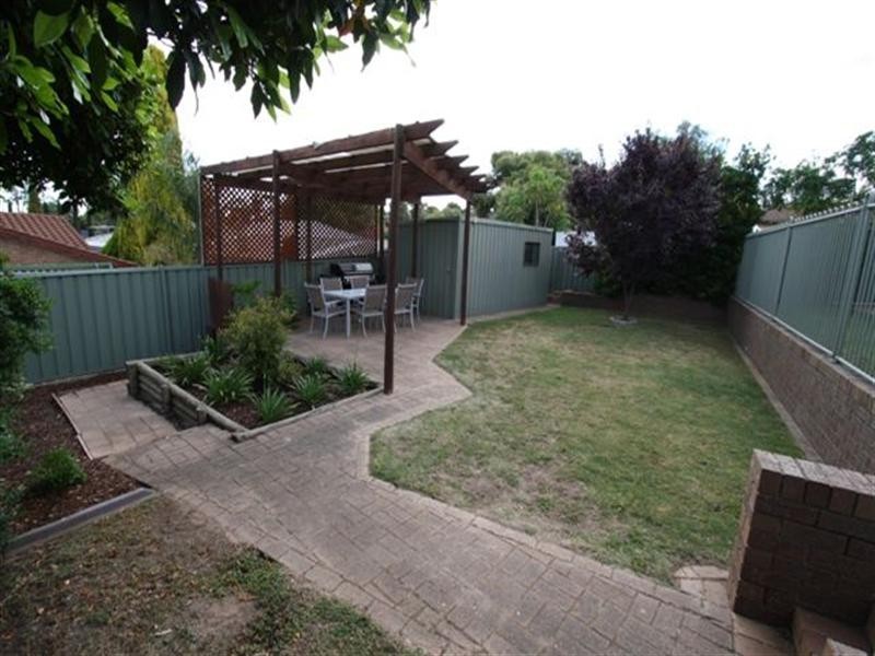 4 Bellbird Street, Modbury Heights SA 5092