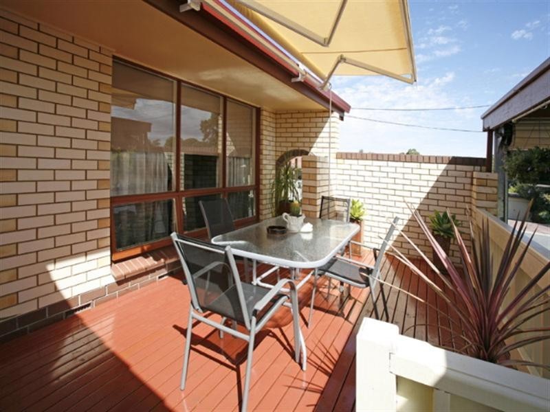 15 Pierre Road, Modbury SA 5092