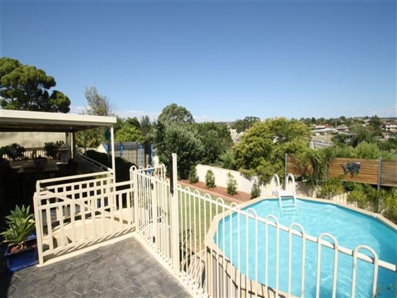 27 Palomino Parade, Wynn Vale SA 5127