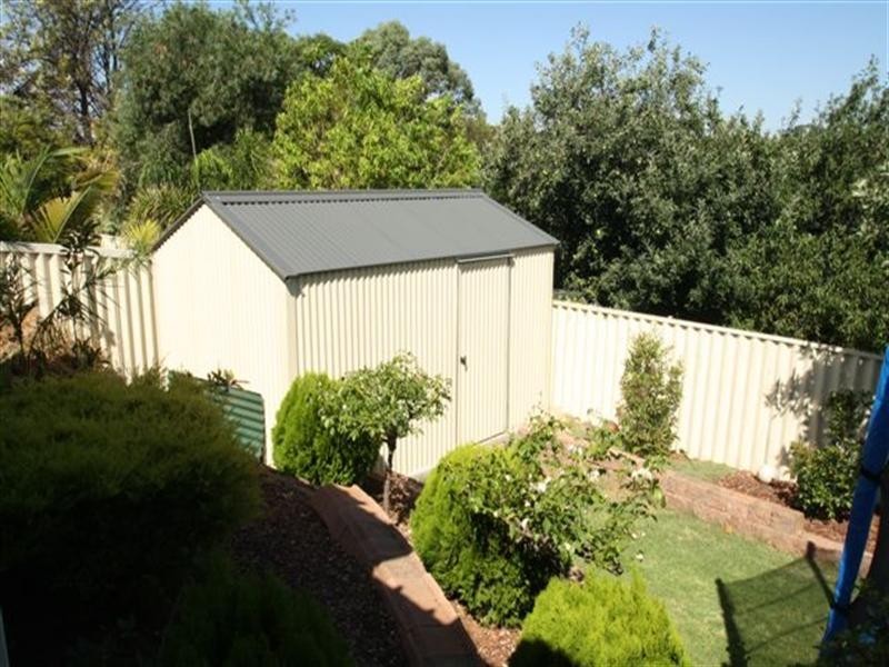 27 Palomino Parade, Wynn Vale SA 5127