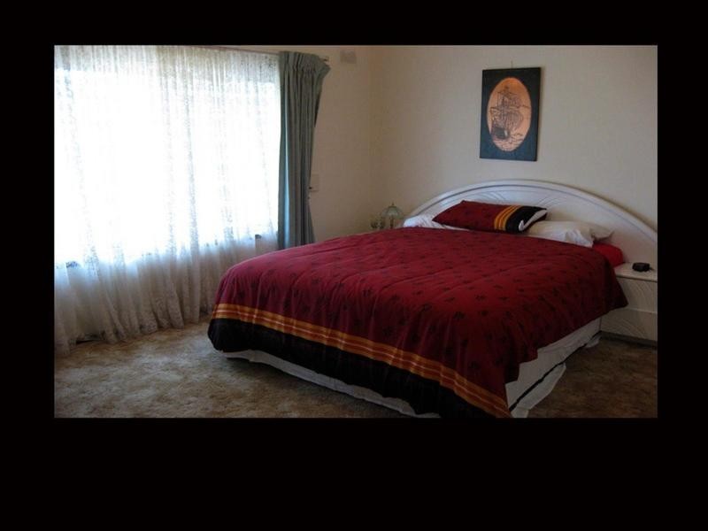 30 Malbanda Avenue, Para Vista SA 5093