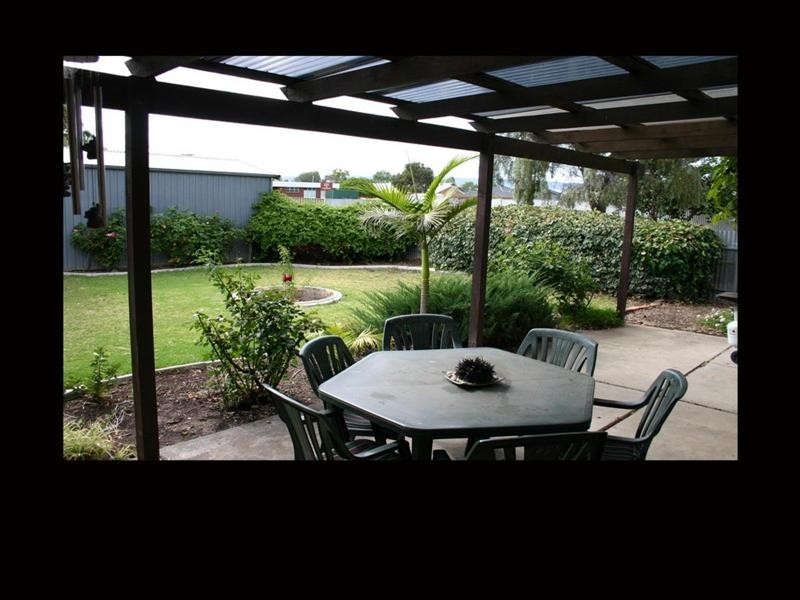 30 Malbanda Avenue, Para Vista SA 5093