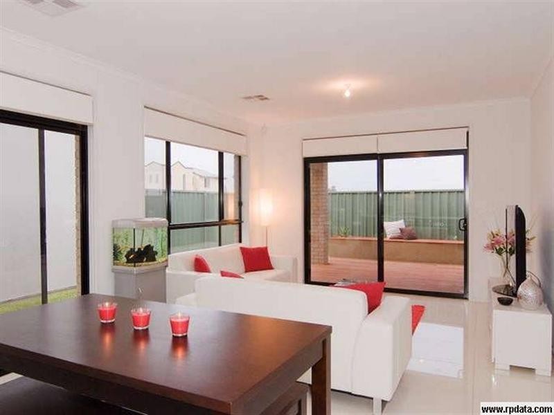 10 Weira Street, Mawson Lakes SA 5095