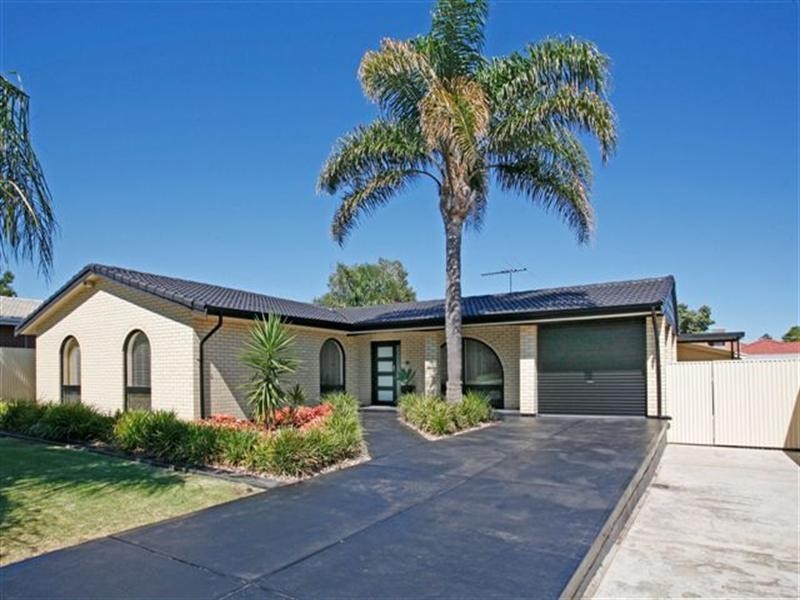 16 Andrea Street, Highbury SA 5089