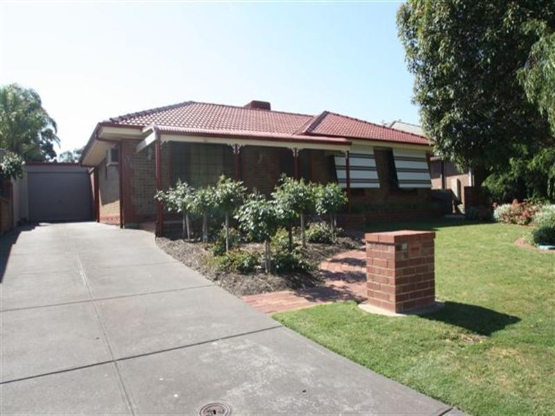 11 Redwood Avenue, Redwood Park SA 5097