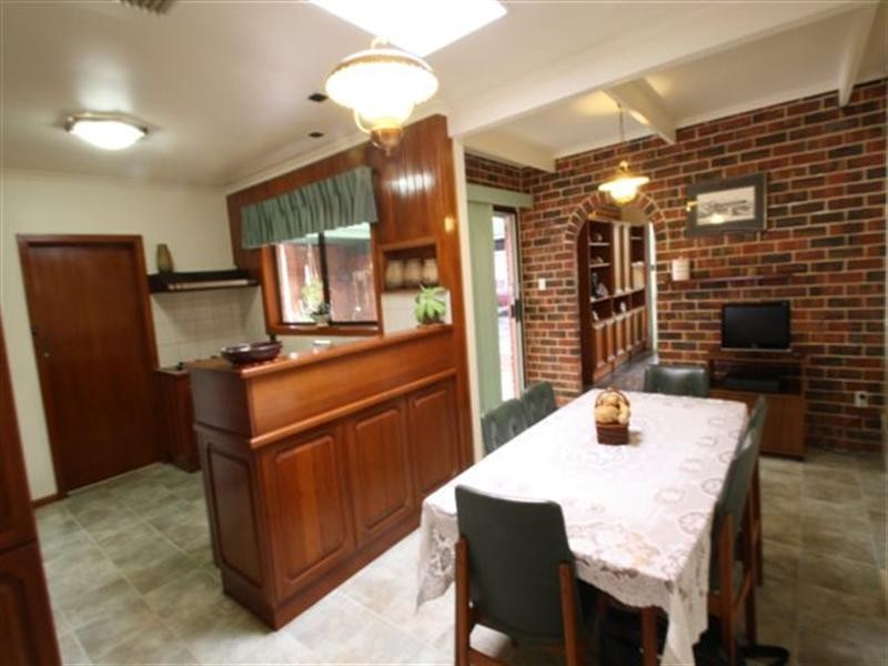 11 Redwood Avenue, Redwood Park SA 5097