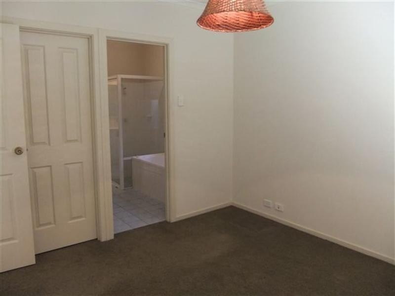 11 Port Ellen Court, Greenwith SA 5125