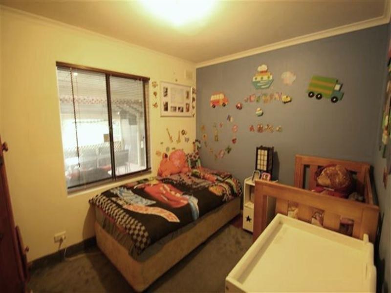 45 Audrey Crescent, Valley View SA 5093