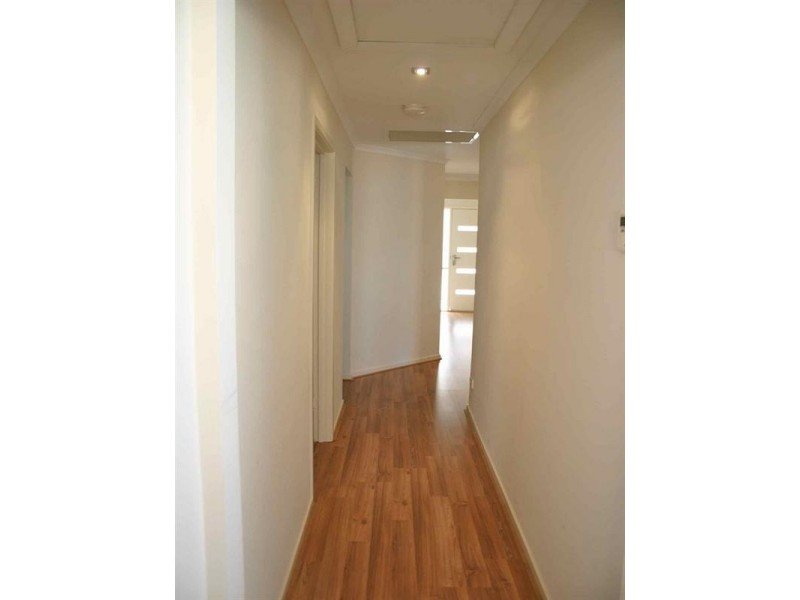 25 Carolan Crescent, Valley View SA 5093