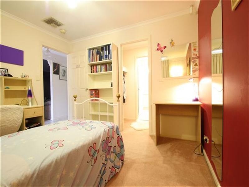 45 Flinders Road, Hillcrest SA 5086