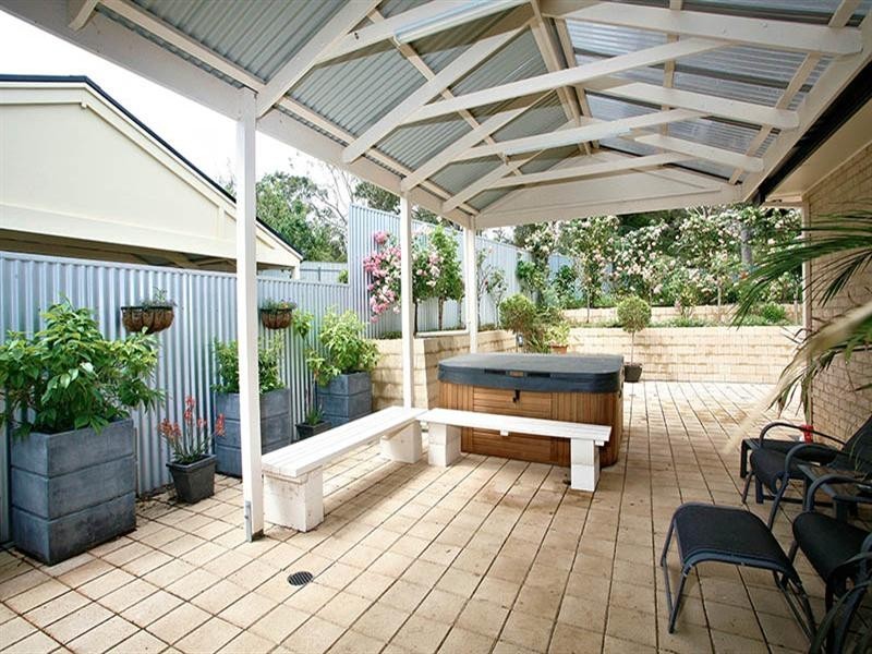 17 Janlyn Road, Vista SA 5091