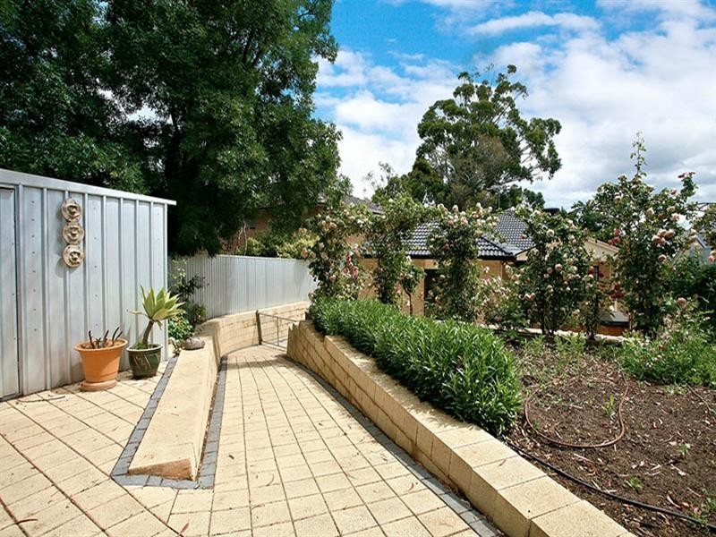 17 Janlyn Road, Vista SA 5091
