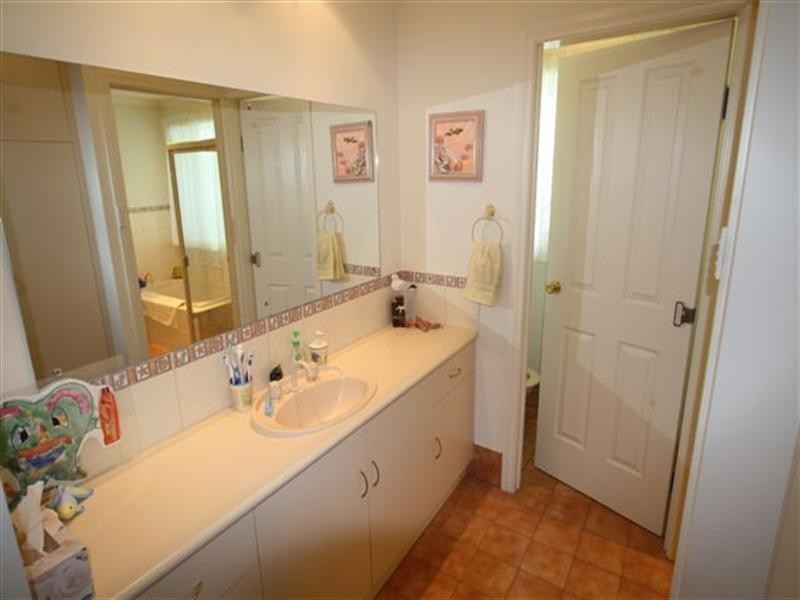 5 Slate Court, Walkley Heights SA 5098