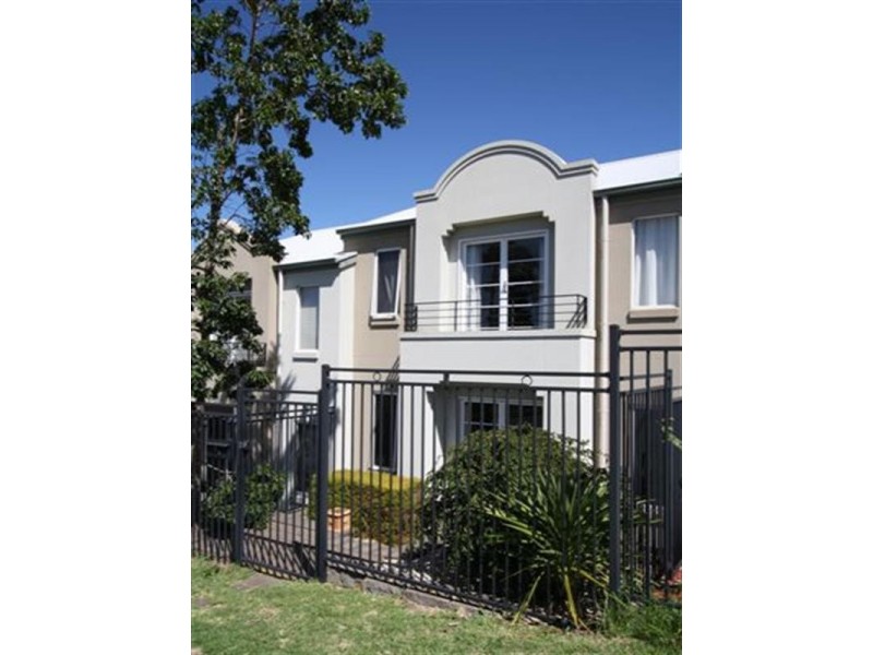 3/4 Merlot Court, Wynn Vale SA 5127