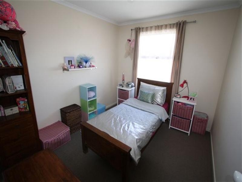 3/4 Merlot Court, Wynn Vale SA 5127