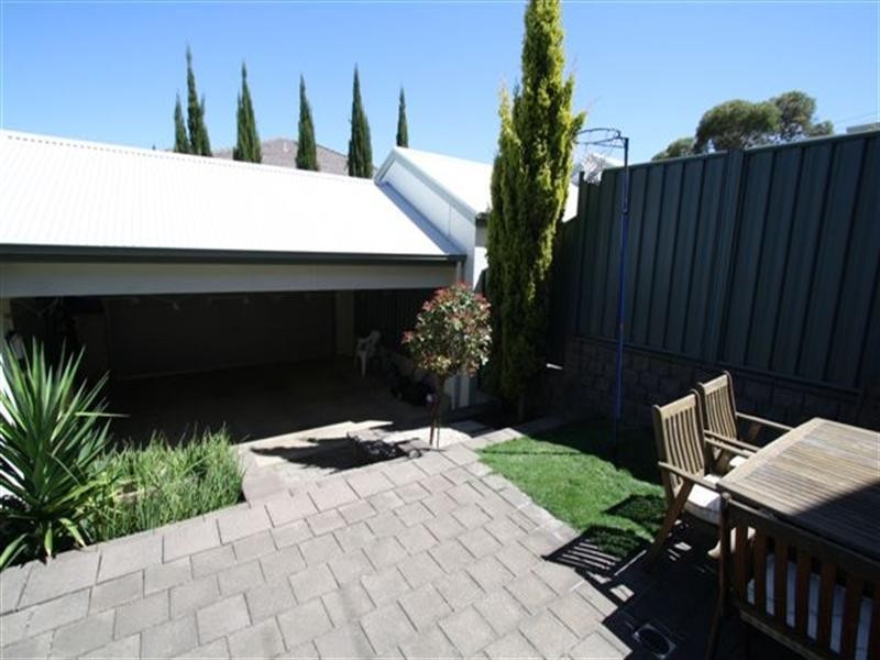 3/4 Merlot Court, Wynn Vale SA 5127