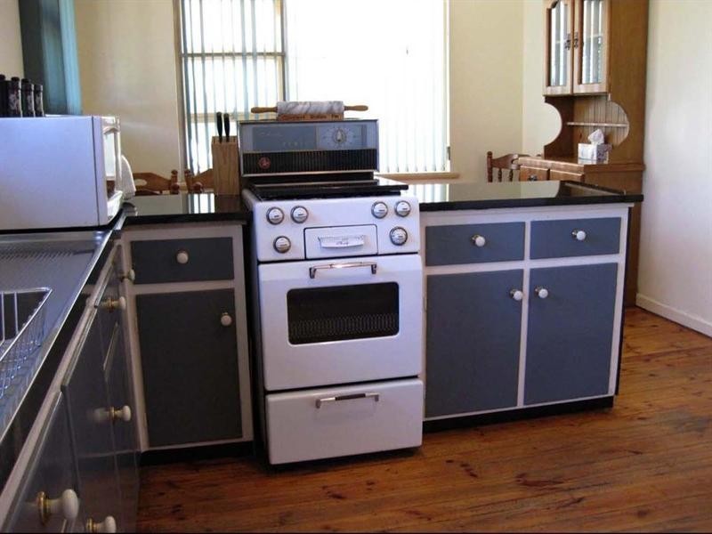 16 Sleep Road, Para Hills SA 5096