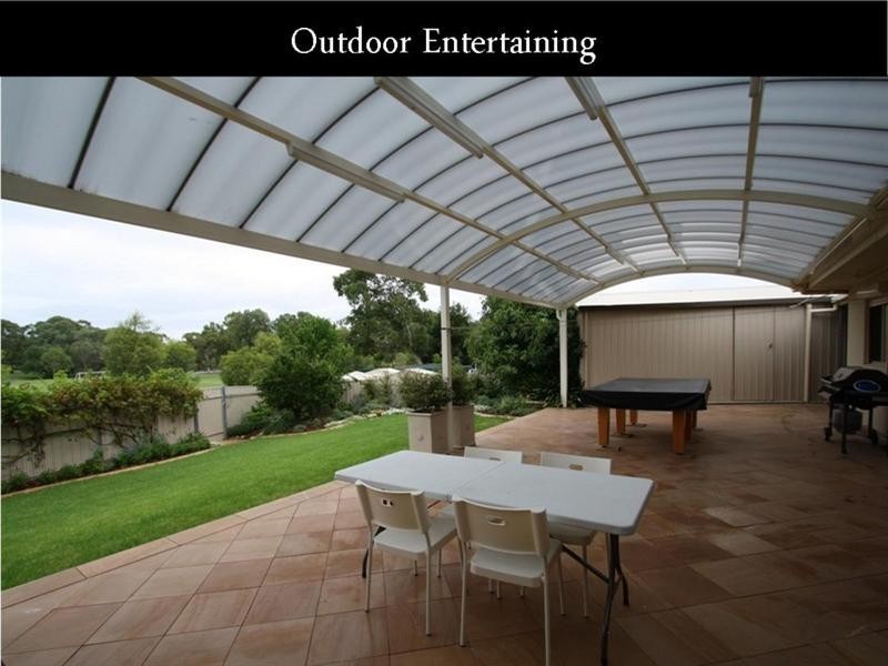 11 Derwent Terrace, Valley View SA 5093