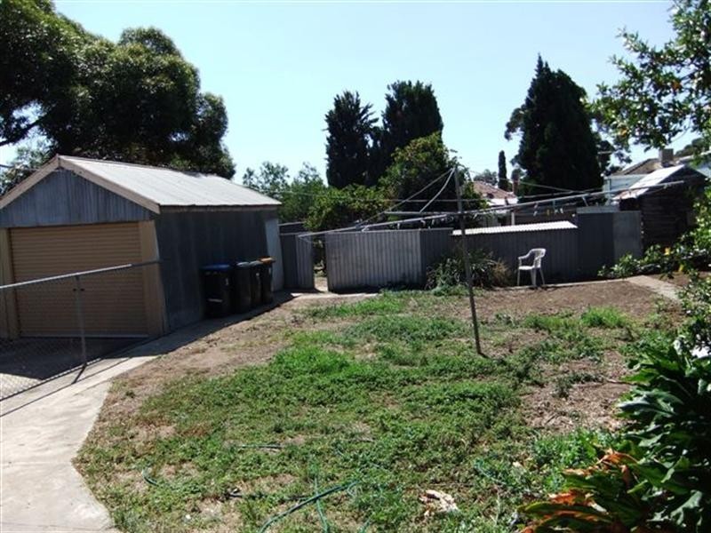 14 Turner Avenue, Clearview SA 5085