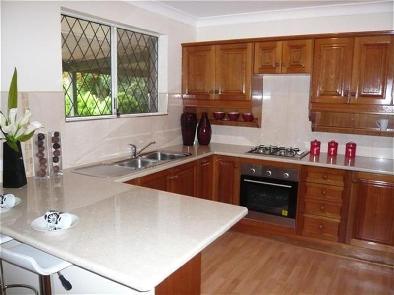 2 Charles Street, Valley View SA 5093