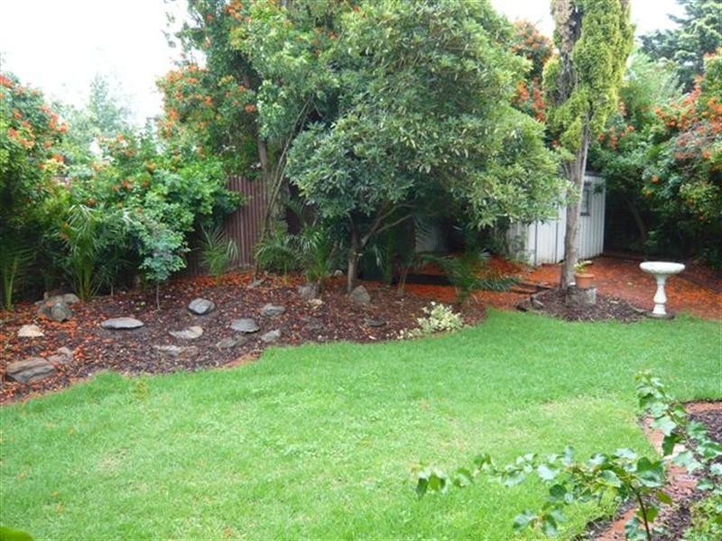 2 Charles Street, Valley View SA 5093