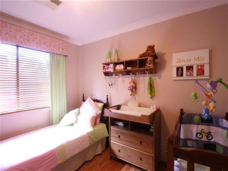 70 Lake View Crescent, Highbury SA 5089