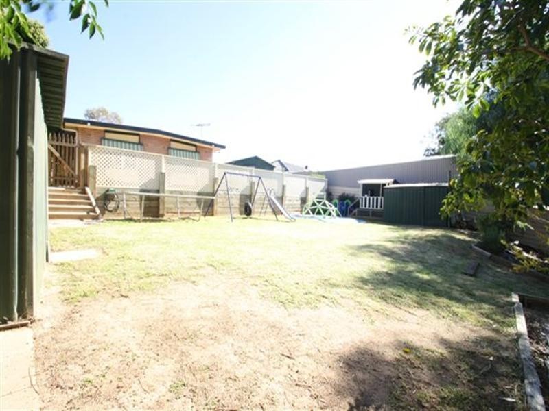 40 Graham Street, Para Hills SA 5096