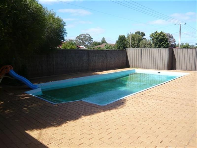 87 Oleander Drive, Parafield Gardens SA 5107