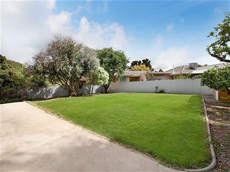 6 Clyde Street, Modbury SA 5092