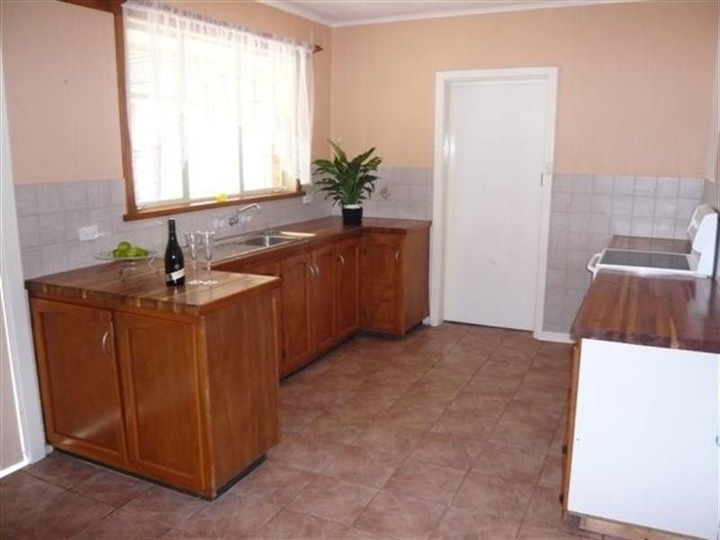 51 Littler Drive, Fairview Park SA 5126