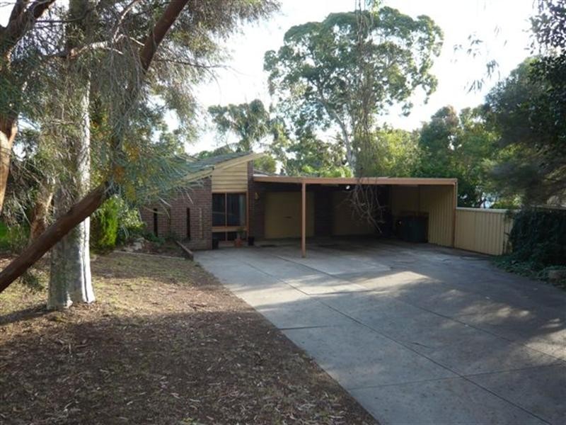 1 Nunyah Drive, Banksia Park SA 5091