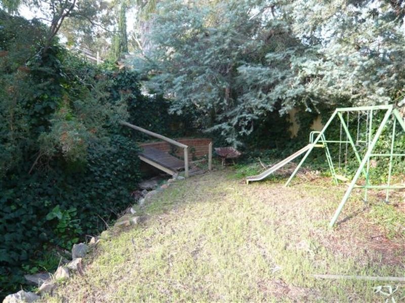 1 Nunyah Drive, Banksia Park SA 5091