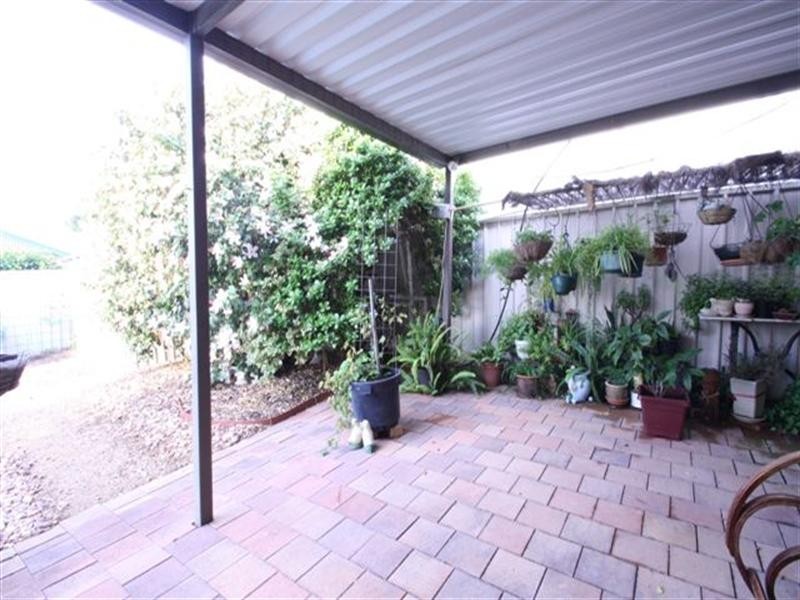 4 Dillon Street, Redwood Park SA 5097