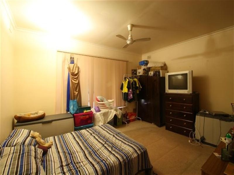 193 Kesters Road, Para Hills SA 5096