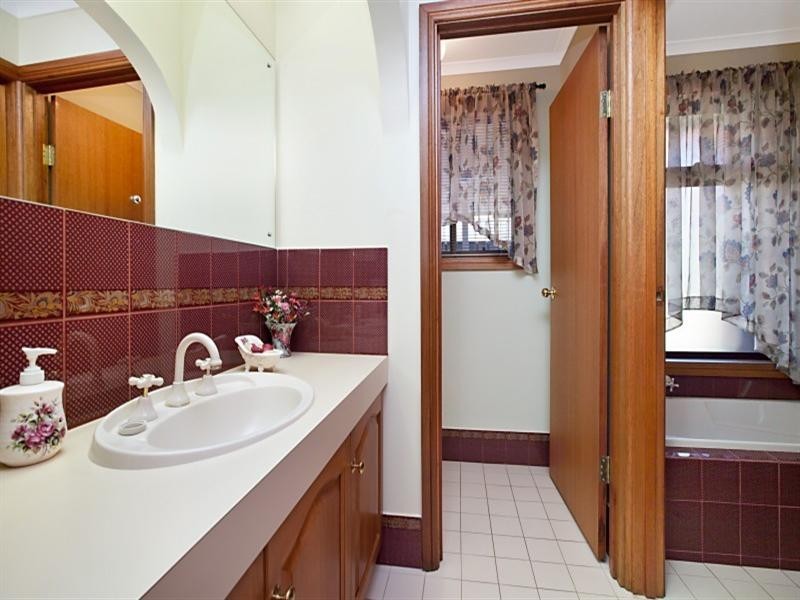 10 Arcola Court, Greenwith SA 5125