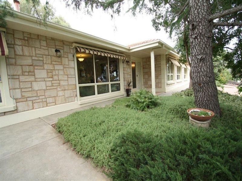 1 Warramunda Crescent, Banksia Park SA 5091