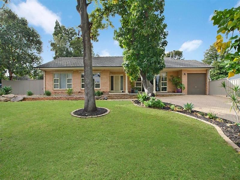 9 Elsworth Drive, Banksia Park SA 5091
