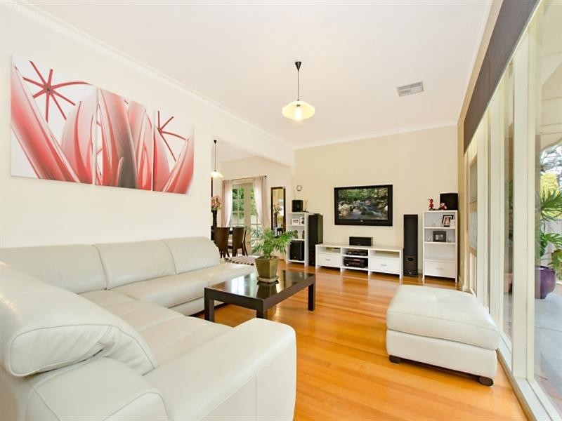 9 Elsworth Drive, Banksia Park SA 5091