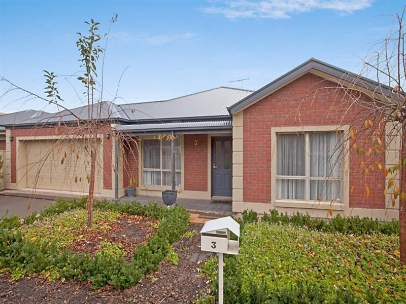 3 Strathmont Avenue, Gilles Plains SA 5086