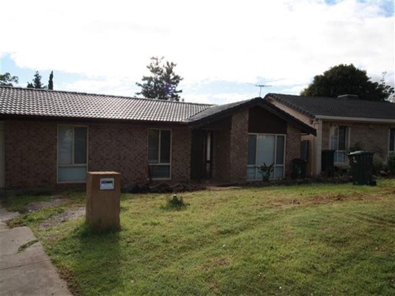 35 Baxter Avenue, Surrey Downs SA 5126