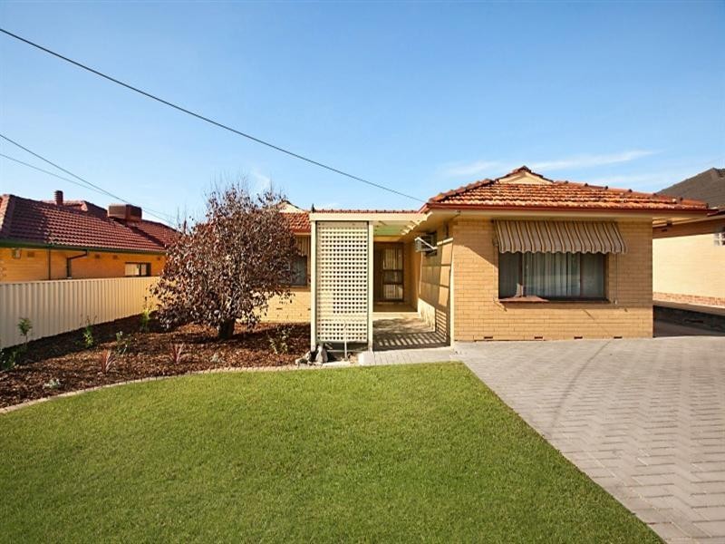 8 Vista Avenue, Valley View SA 5093