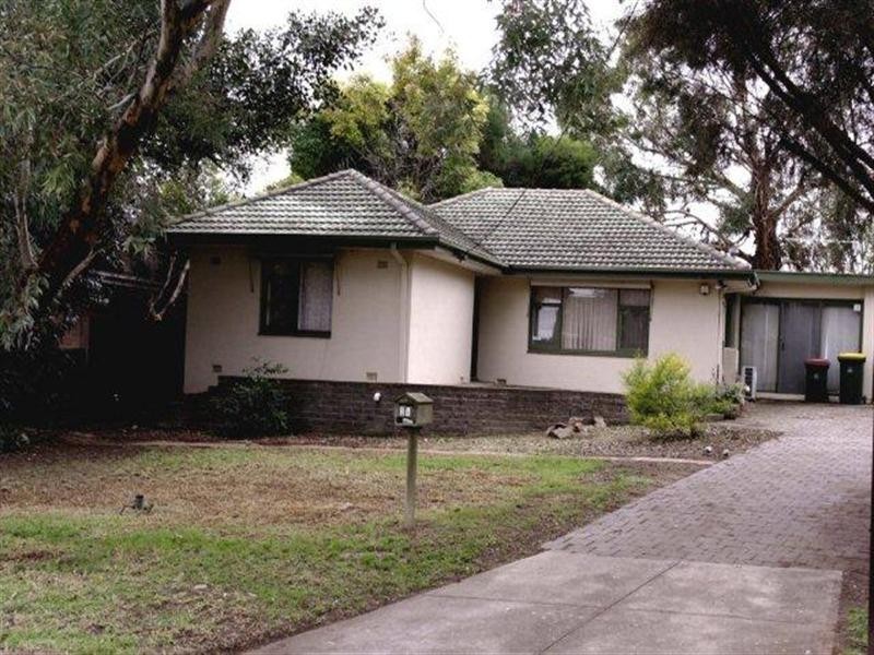 24 Geoffrey Avenue, Valley View SA 5093