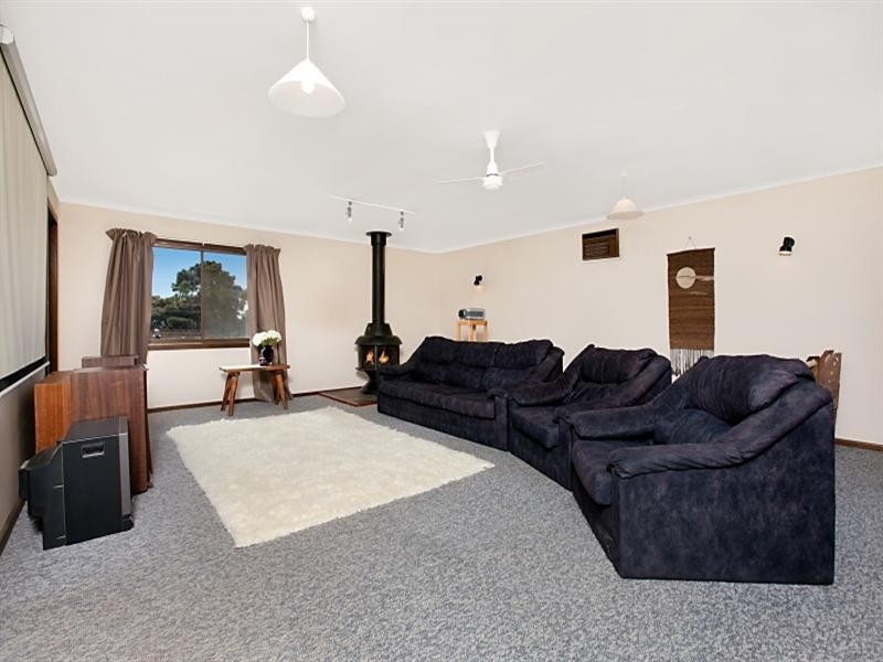 24 Rodney Avenue, Ingle Farm SA 5098