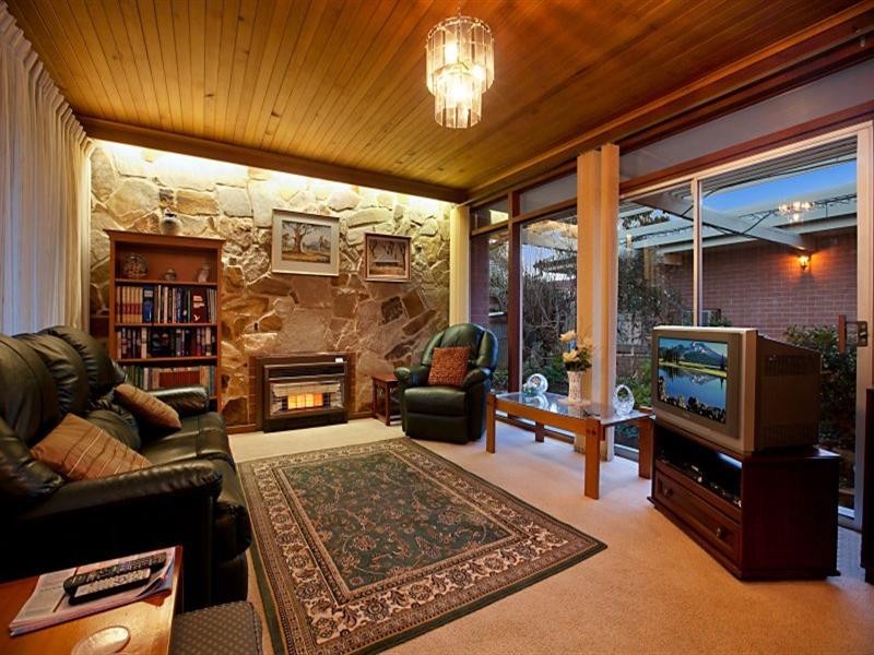 2 Harris Road, Vale Park SA 5081