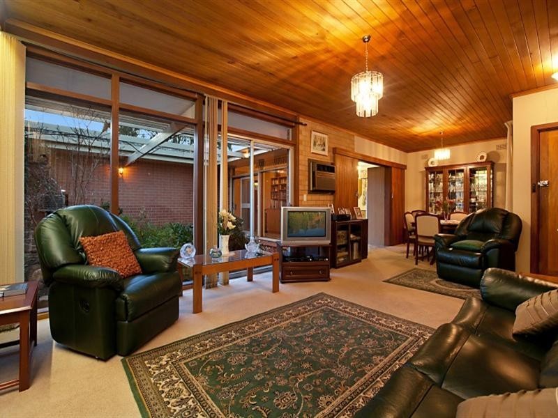 2 Harris Road, Vale Park SA 5081